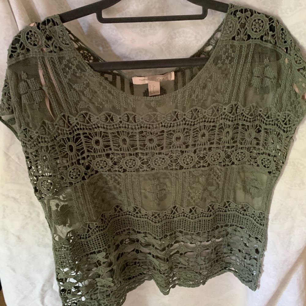 Green lace top